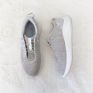 Hoka One One Hupana Flow Wool Women's Size 7 Running Shoes Gray